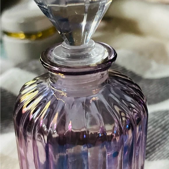 Glass perfume bottle - Picture 3 of 4